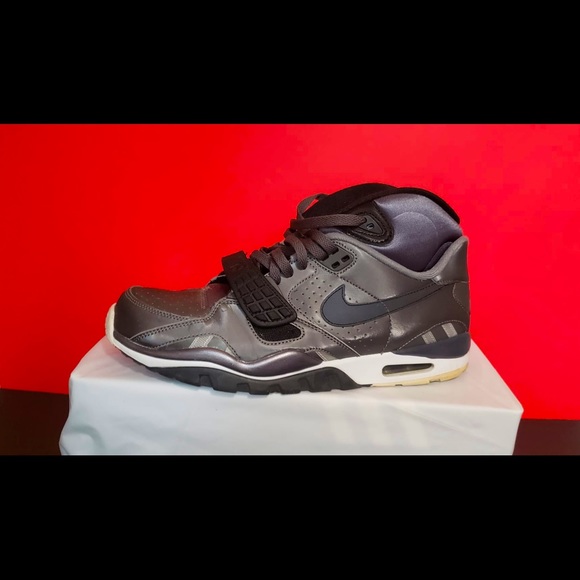 Nike Air Trainers - Picture 3 of 5